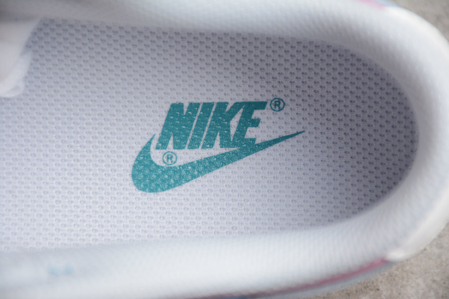 Dunk Low azul, celeste e rosa pastel