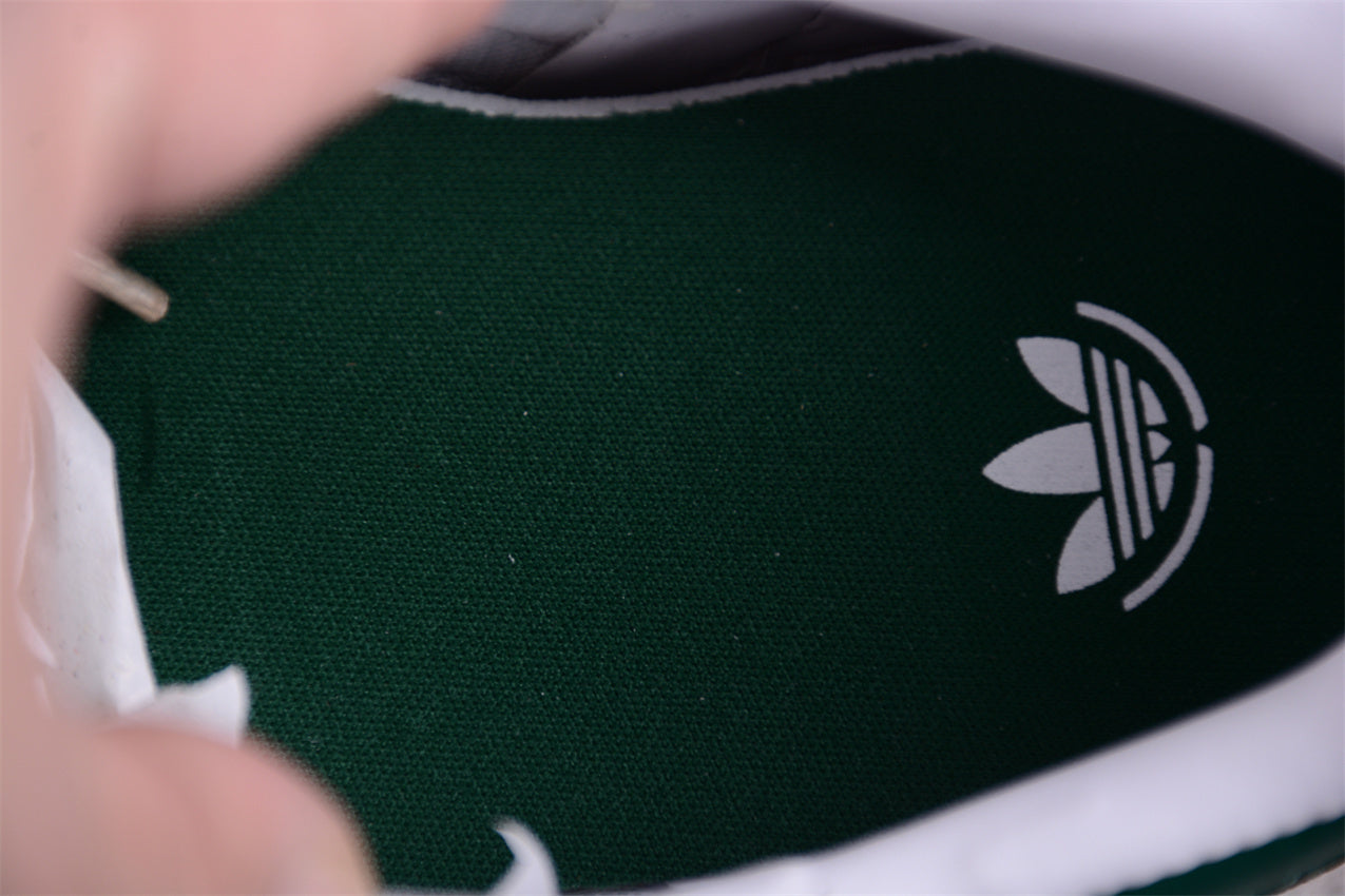 Gazelle Bold bege e verde