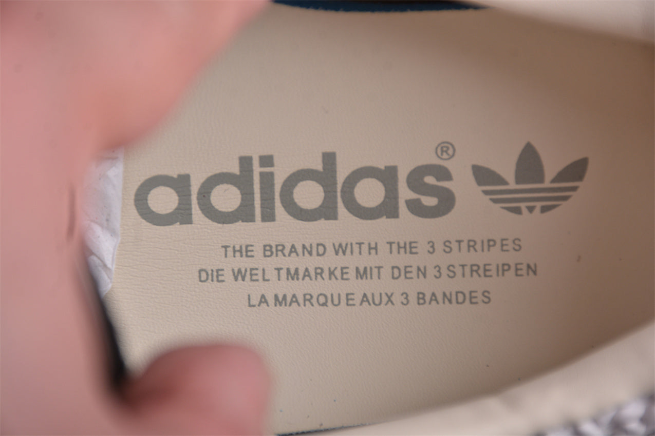 Gazelle cinza e branco