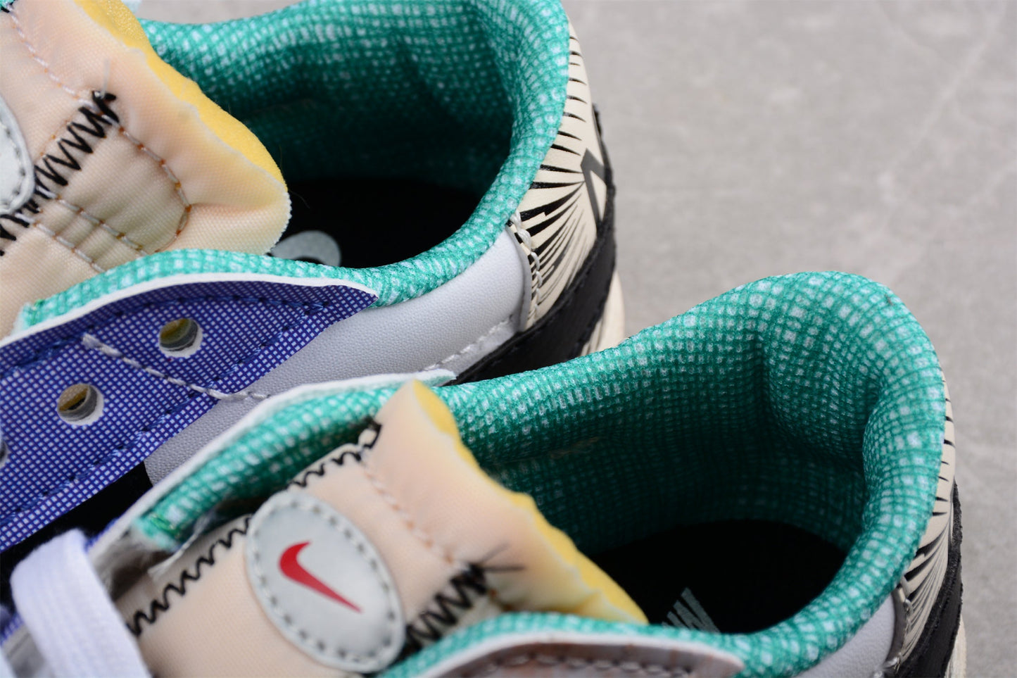 Blazer Low ’77 branco e multicolorido