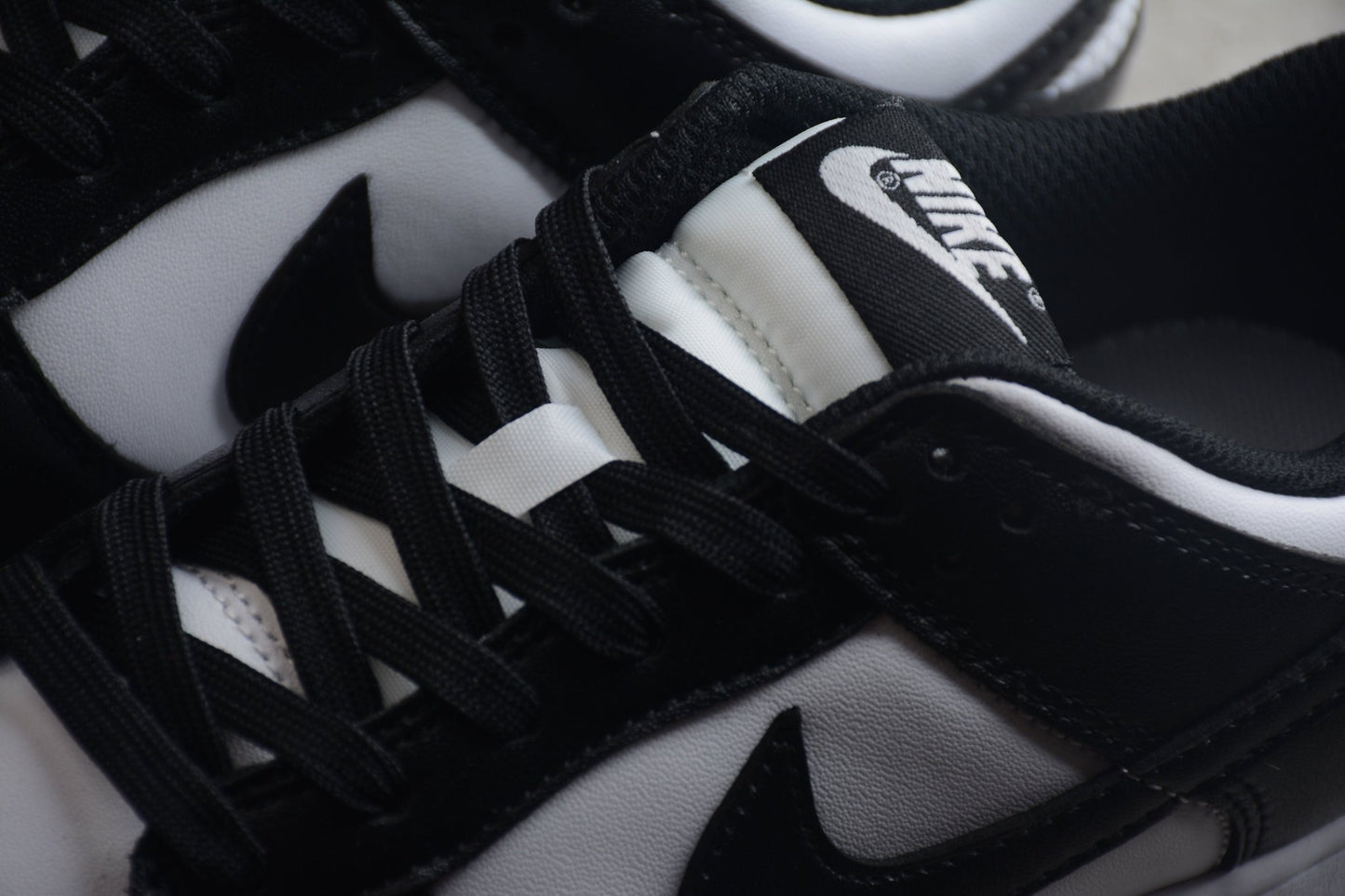 Essenza Rosa Dunk Low Black / White (Panda) | zapatillas Essenza Rosa