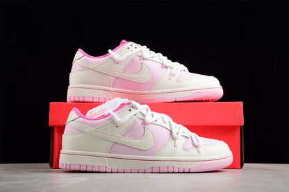 Dunk Low branco e rosa pastel