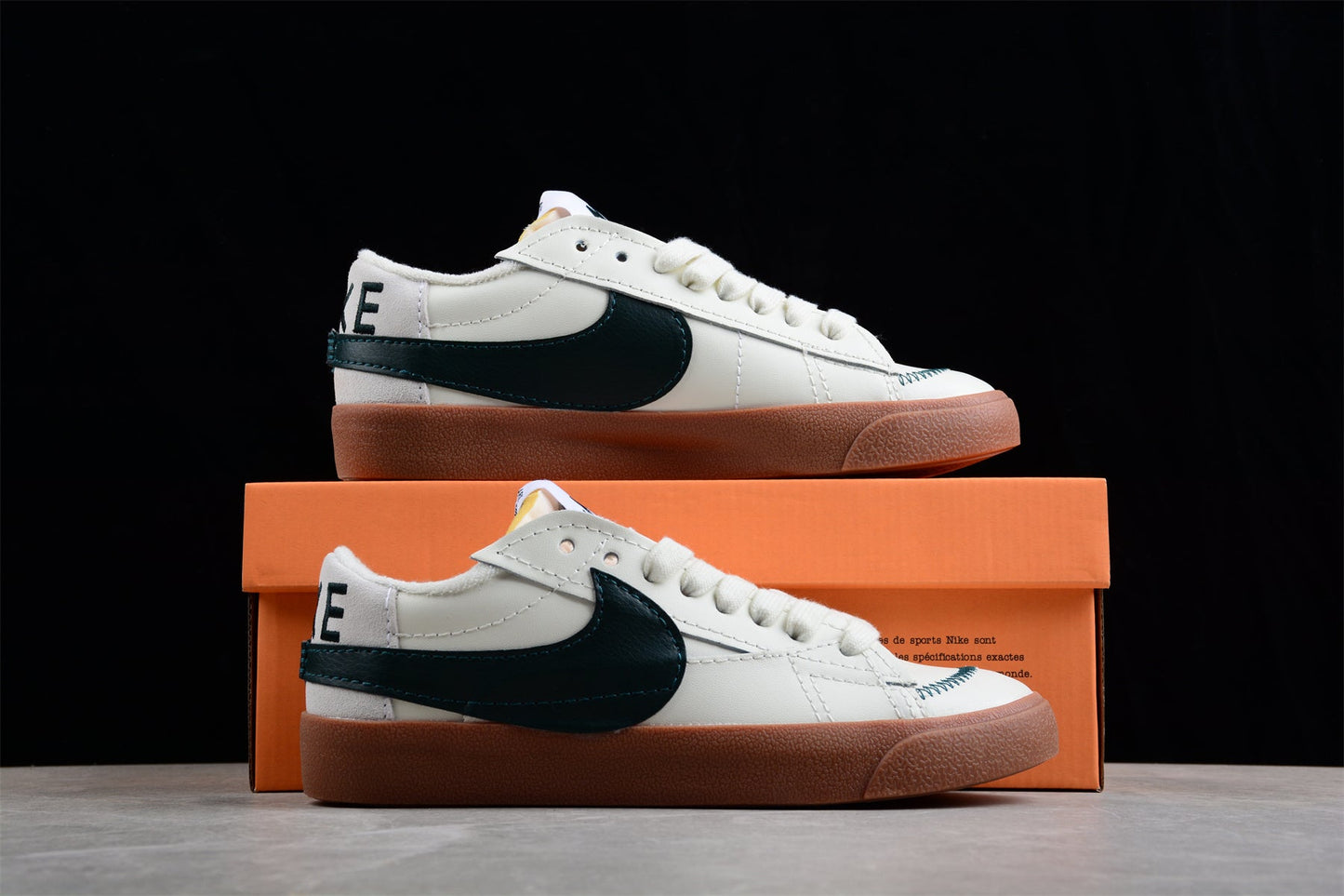 Blazer Low ’77 branco e preto