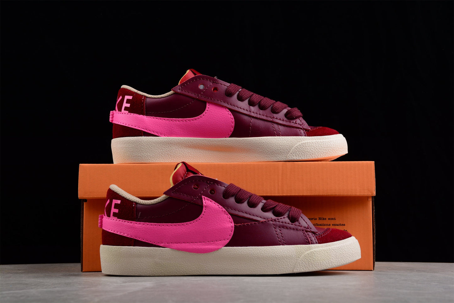Blazer Low ’77 vermelho e rosa