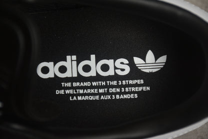 Gazelle preto e branco