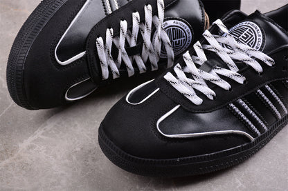 Samba OG preto e branco