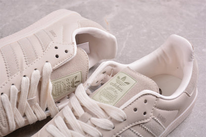 Samba Vegan bege-claro e branco