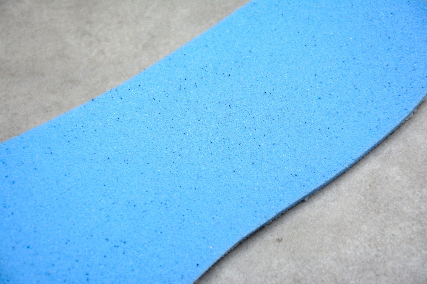 NB 327 preto e branco-off