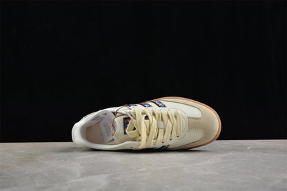 Samba OG bege-claro e azul-marinho