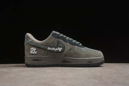 Air Force 1 Low Happy Drip / Camurça cinza