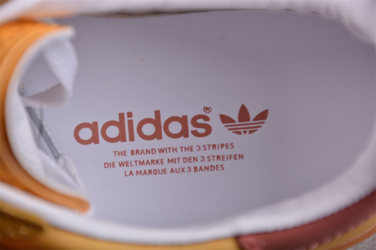 Gazelle amarelo e roxo