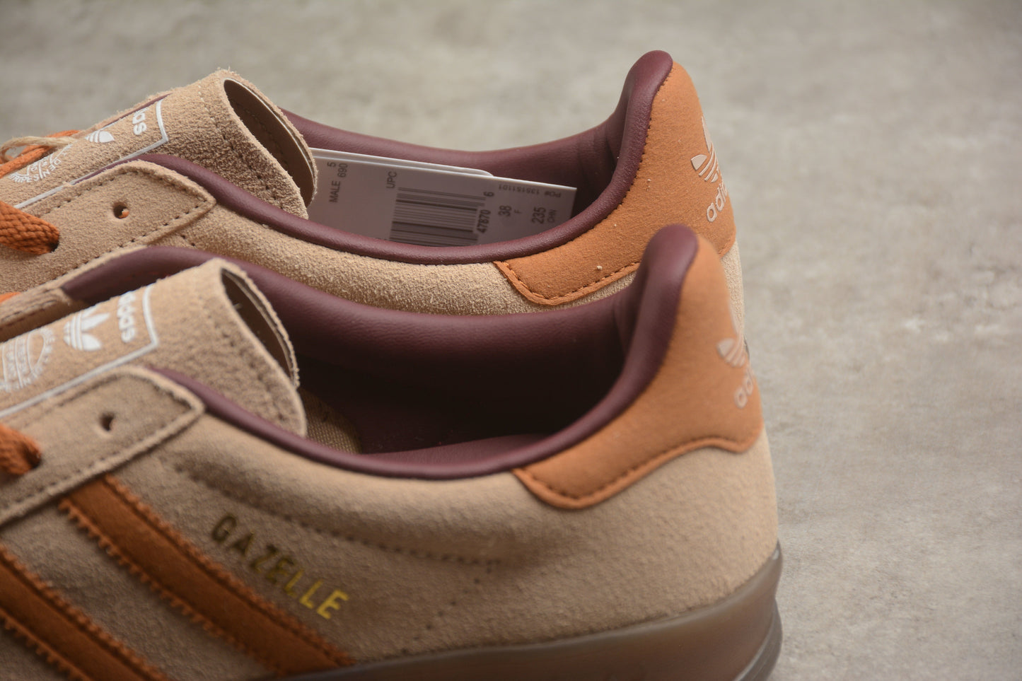 Gazelle bege e marrom