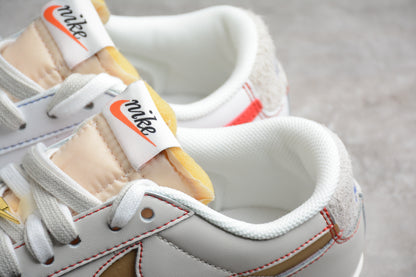 Blazer Low ’77 branco, dourado e vermelho