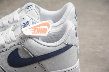 Air Force 1 low branco e azul