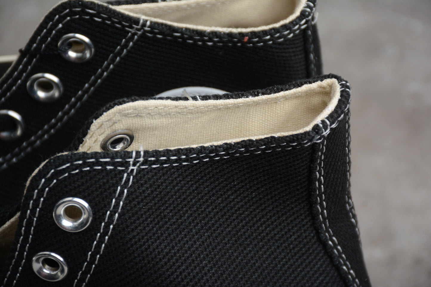 Chuck 70 Plus HI preto e branco