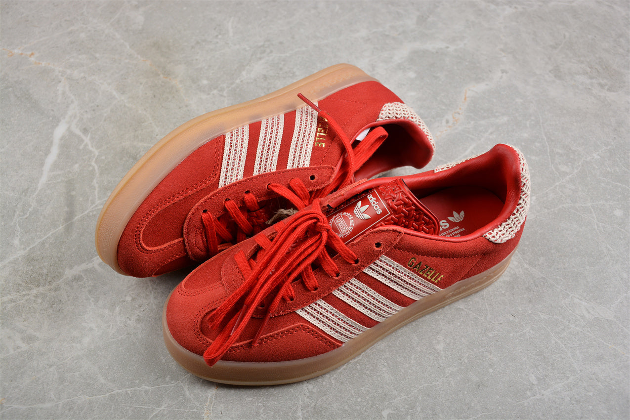 Gazelle vermelho e bege