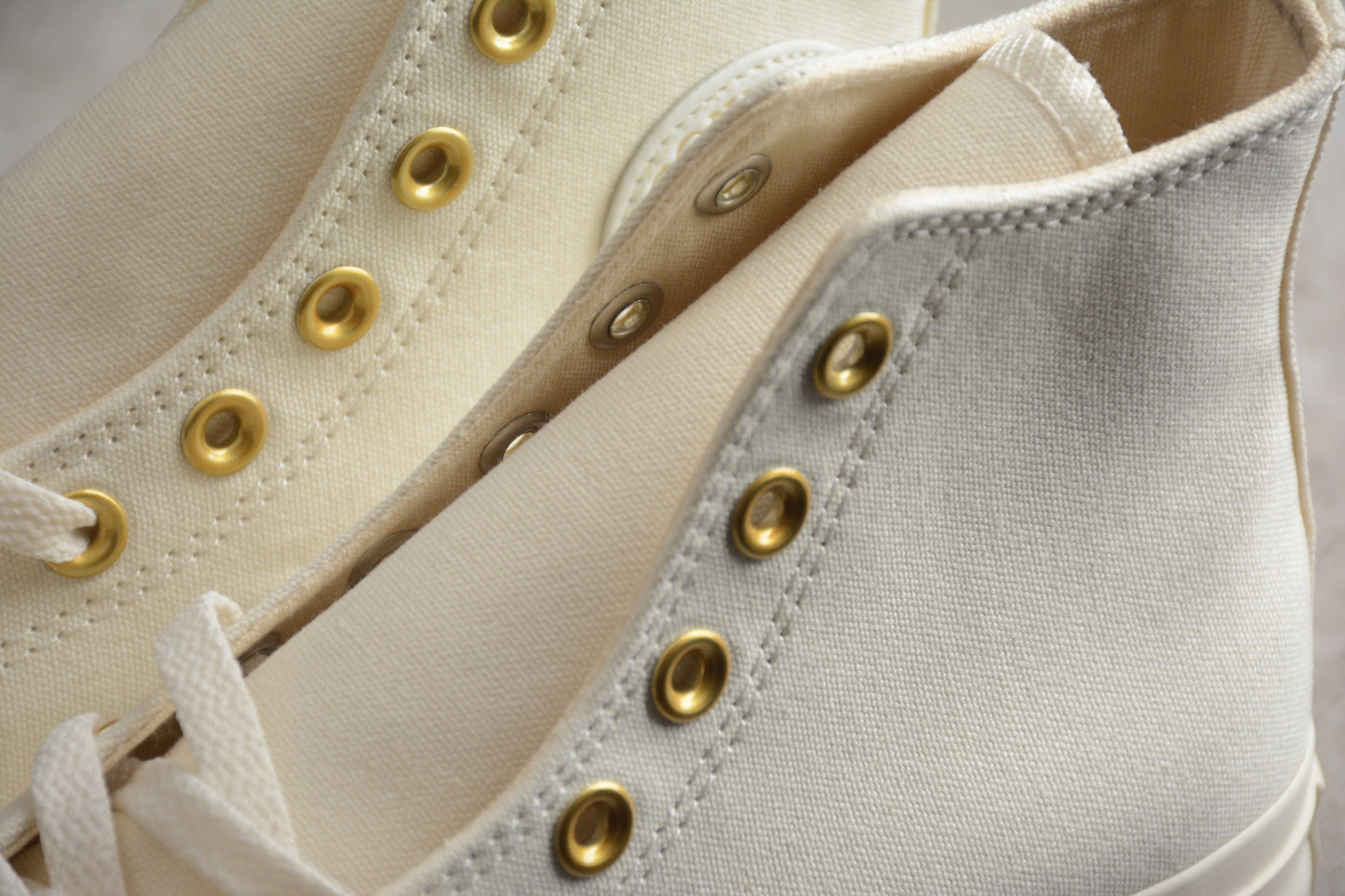 Chuck Taylor All Star Lift Plataforma HI egret e dourado