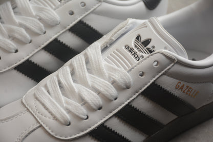 Gazelle branco e preto