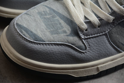 Dunk Low cinza e off-noir