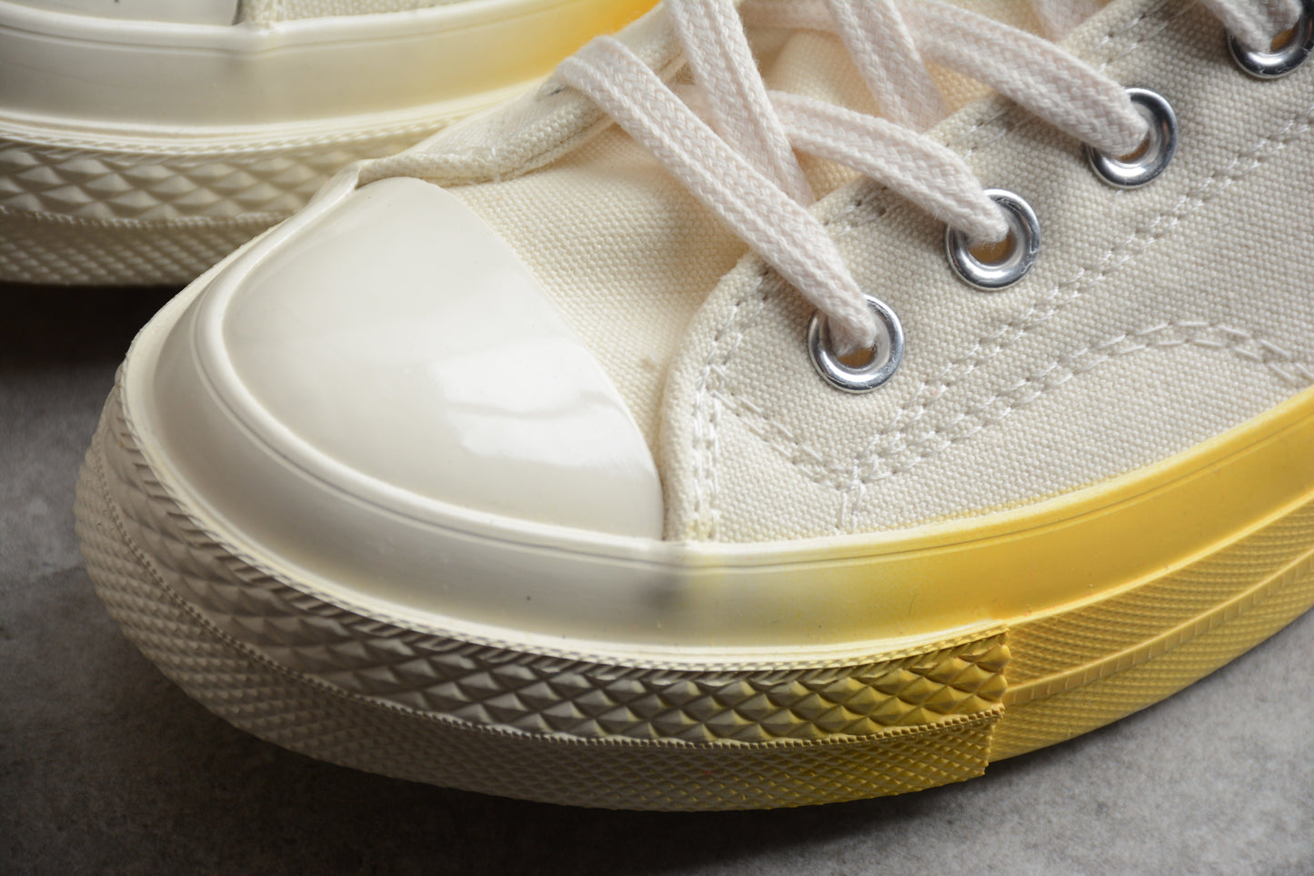 Chuck 70 Low bege e amarelo