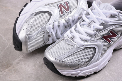 NB 530 prateadas e bordô