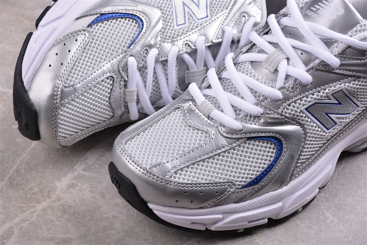 NB 530 prateado e azul