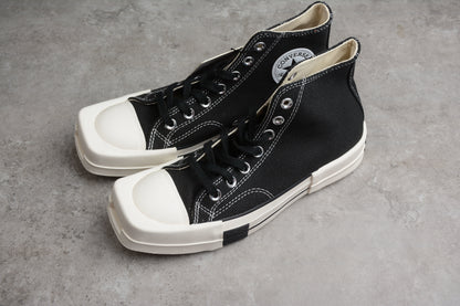 Chuck 70 Plus HI preto e branco