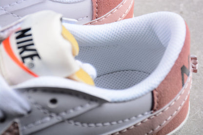 Blazer Low ’77 branco e rosa