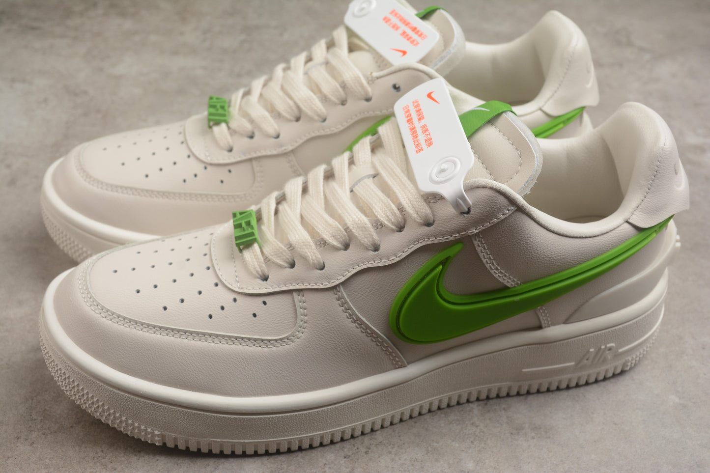 Air Force 1 07 SP  branco e verde