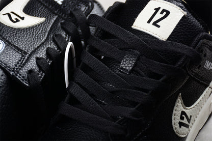 Dunk Low “Calsonic Nissan Impul” preto e branco