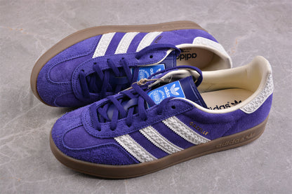 Gazelle roxo e branco