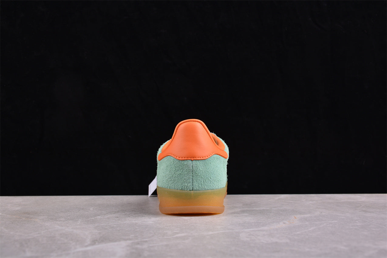 Gazelle verde e laranja