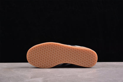 Gazelle azul-celeste, preto e laranja