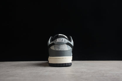 Dunk Low cinza e off-noir
