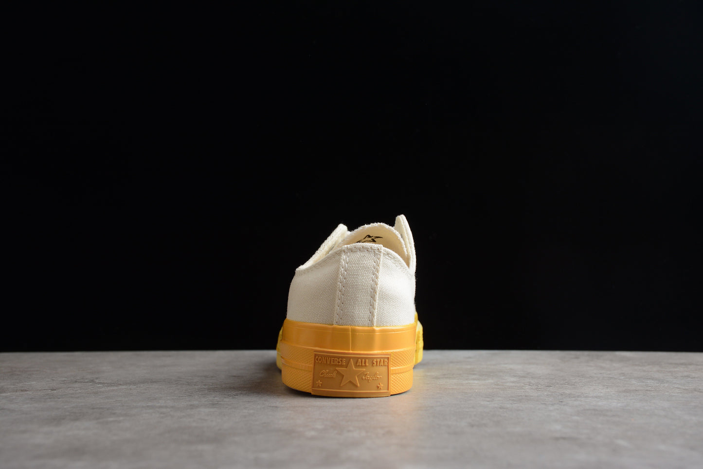 Chuck 70 Low bege e amarelo