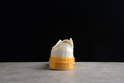 Chuck 70 Low bege e amarelo