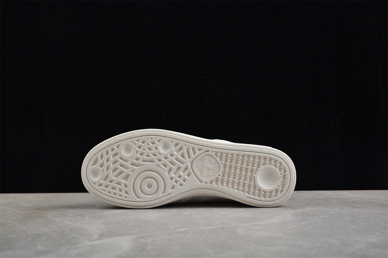 Handball Spezial prateado