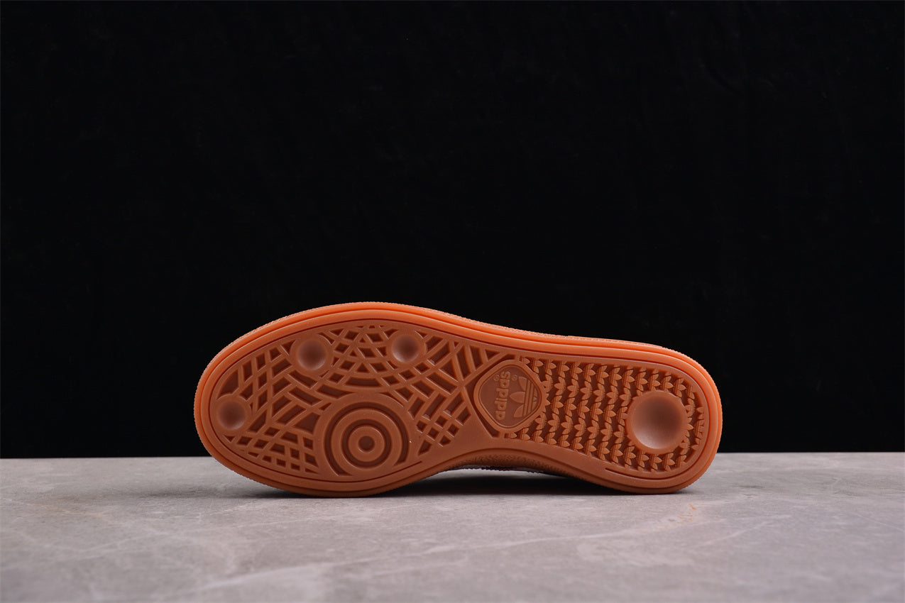 SNS GT II verde e branco