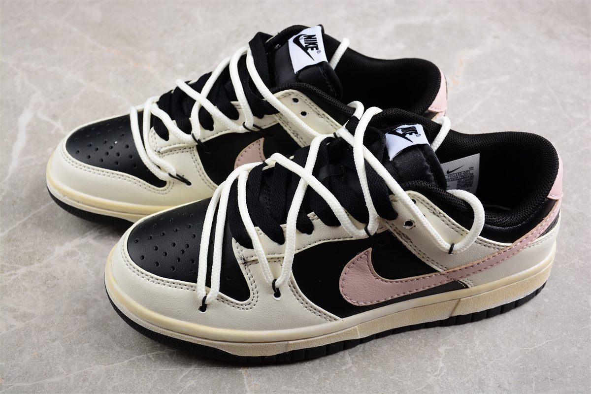 Dunk Low preto, creme e rosa pastel