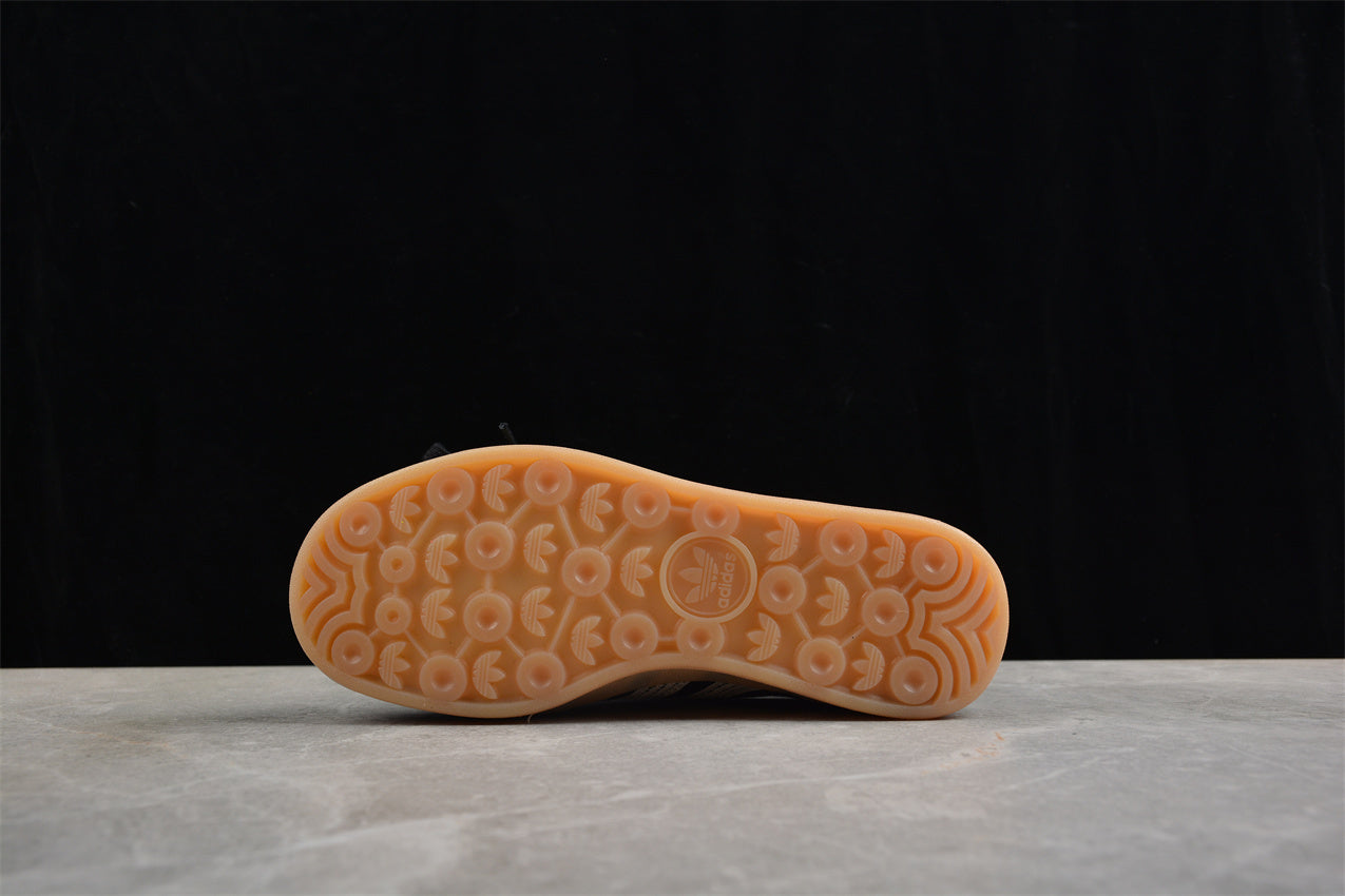 Gazelle preto e bege