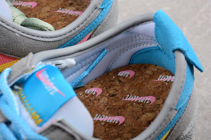 Cortez x Union LA cinzento, azul, amarelo e rosa