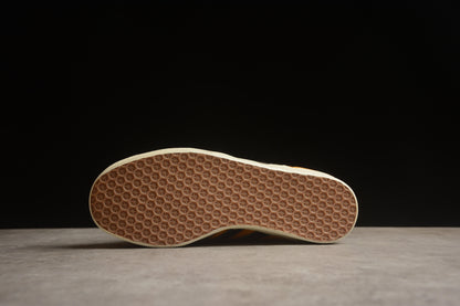 Gazelle amarelo e preto