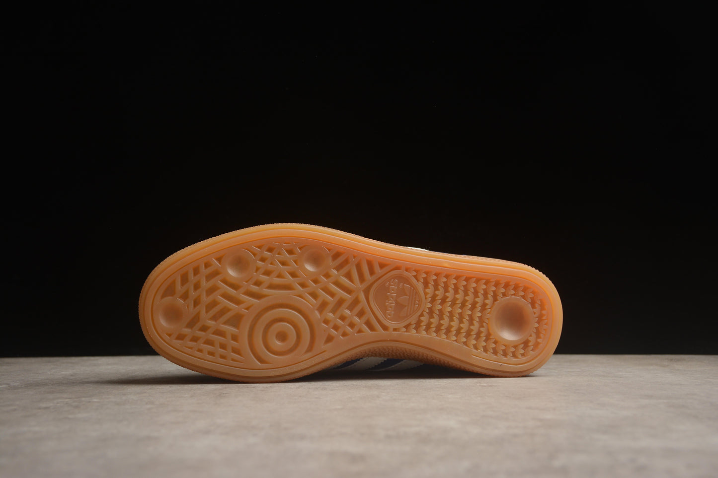 Handball Spezial azul e branco