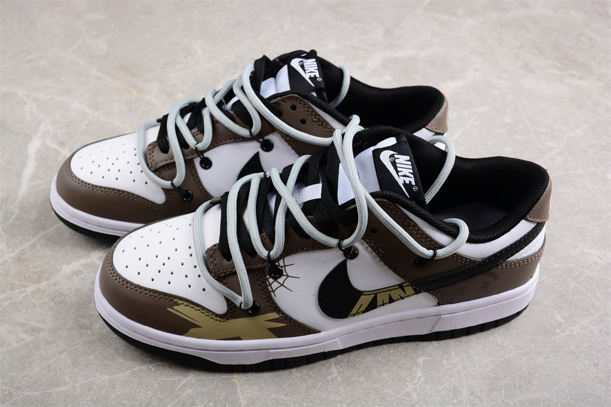 Dunk Low marrom, branco e preto