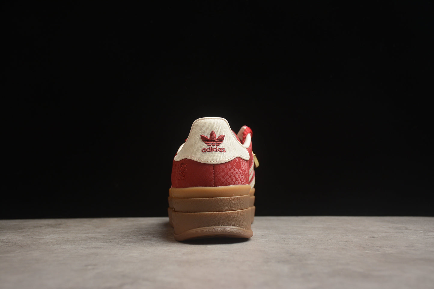 Gazelle Bold rojo y blanco