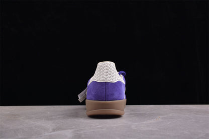 Gazelle roxo e branco