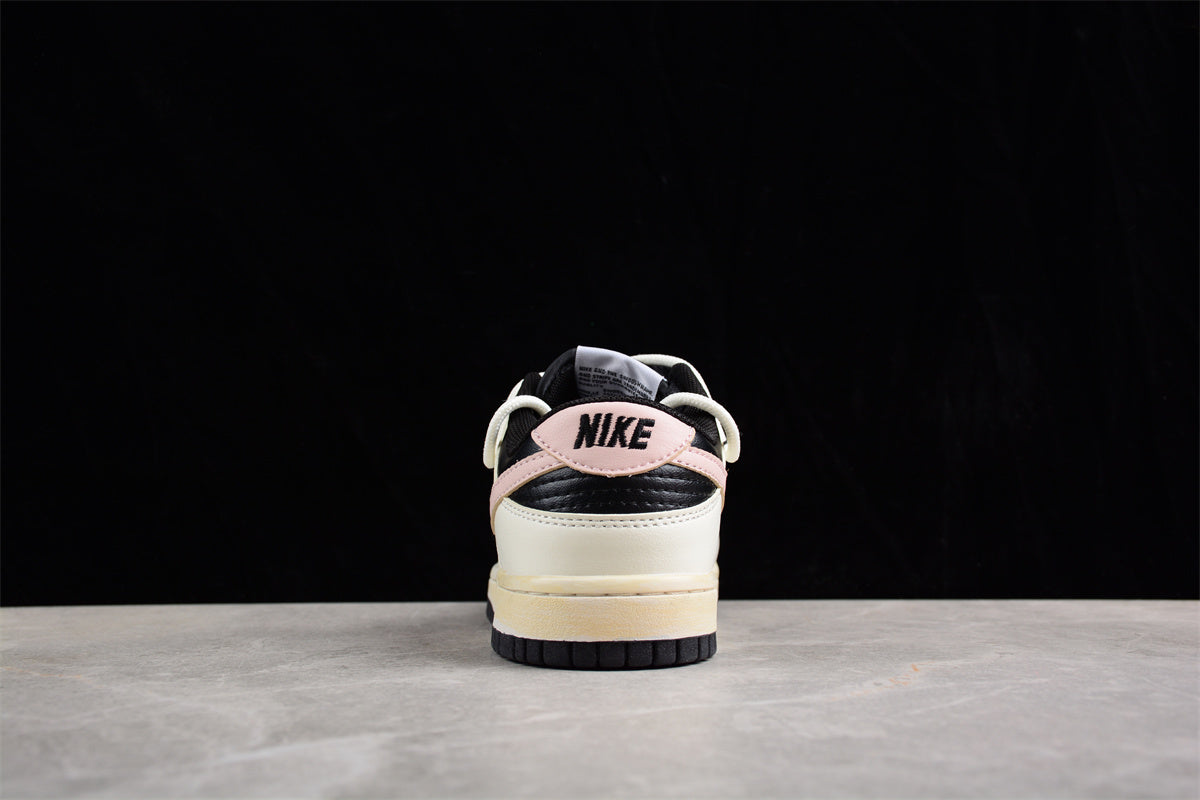 Dunk Low preto, creme e rosa pastel