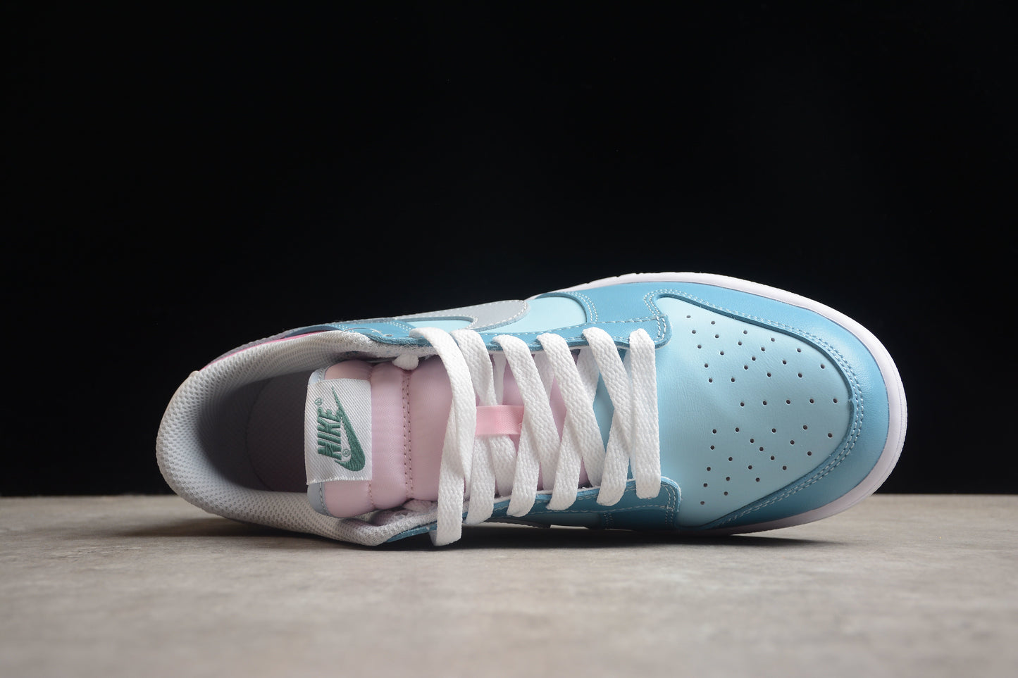 Dunk Low azul, celeste e rosa pastel