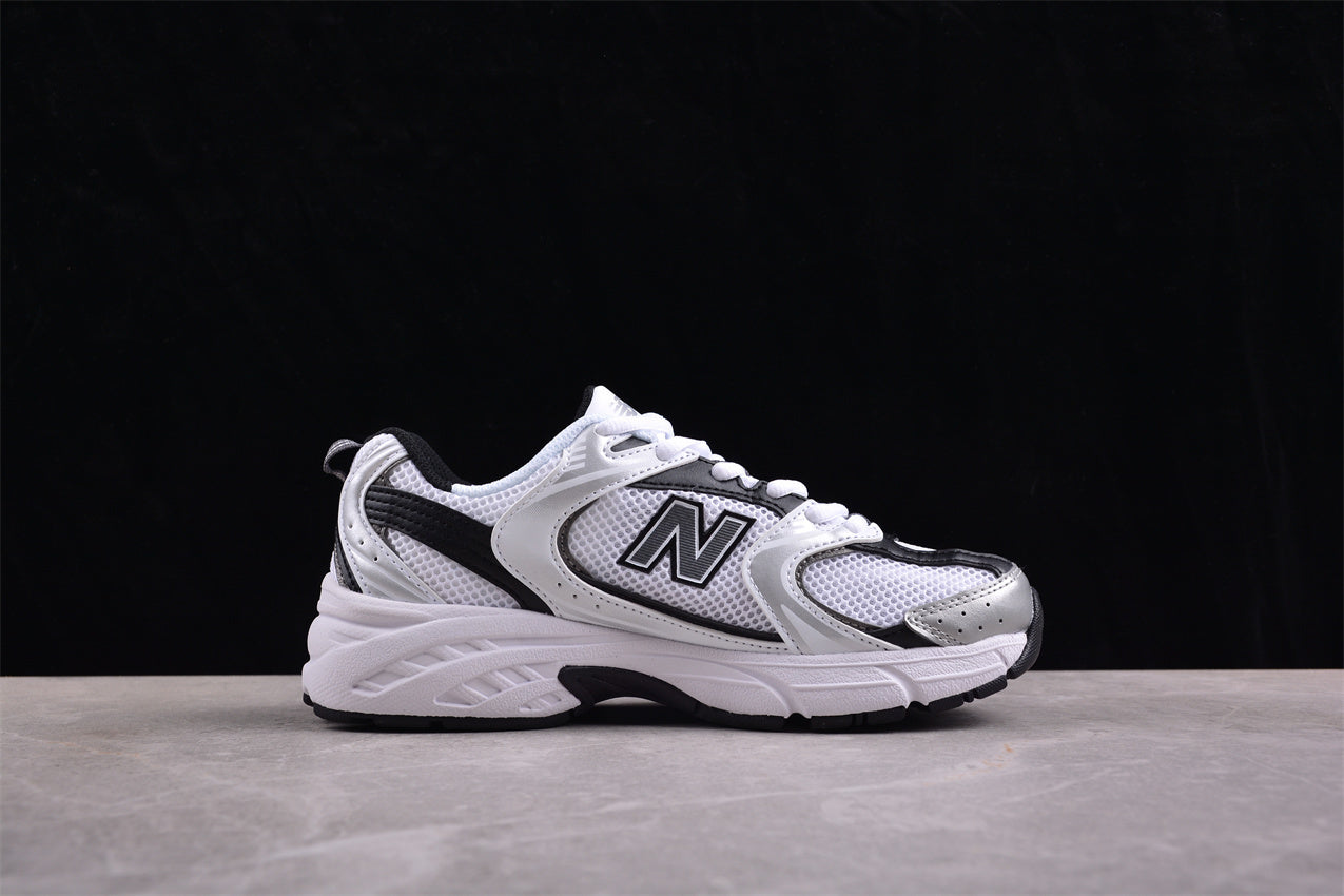 NB 530 branco e preto