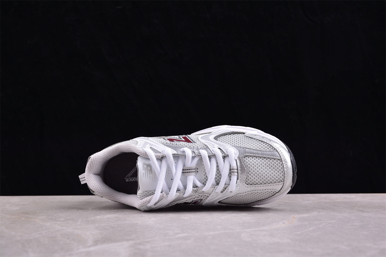 NB 530 prateadas e bordô